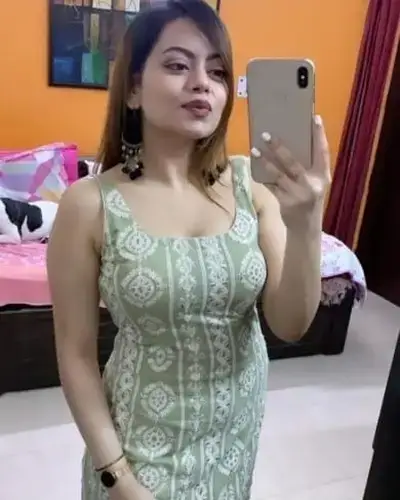 Call Girl in Lower Parel